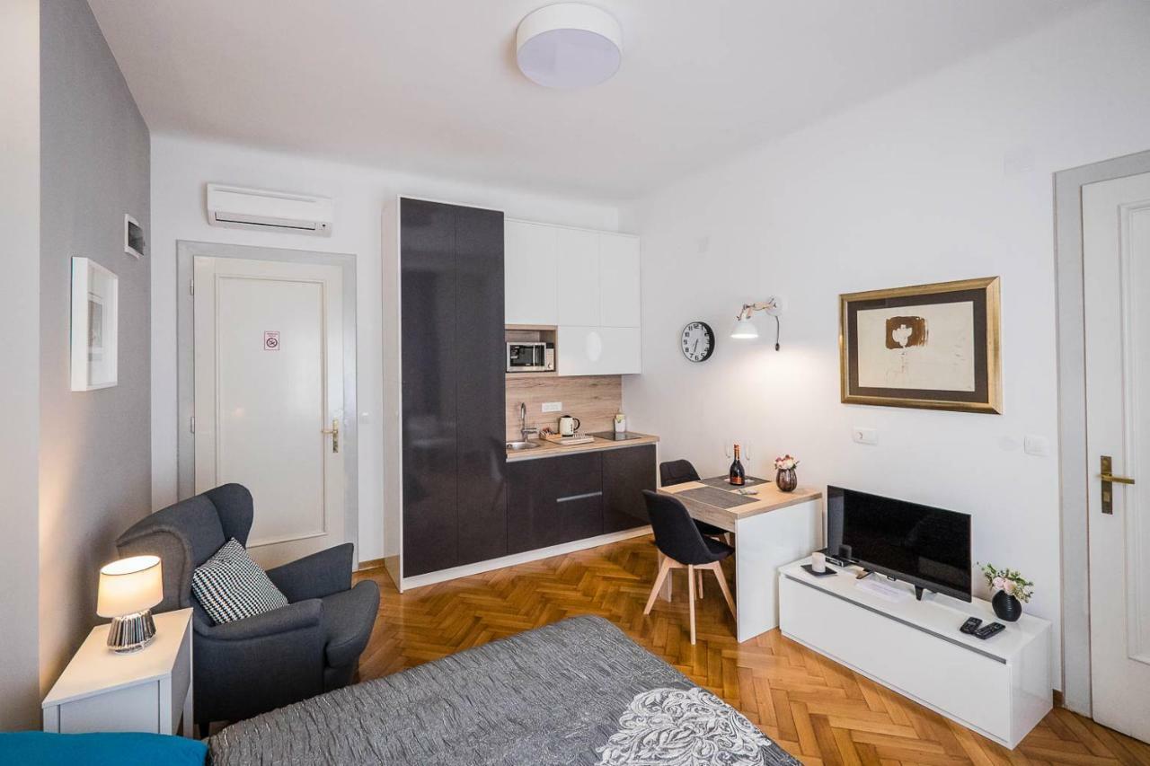 Caelestis Luxury Studio Zagreb Exterior foto